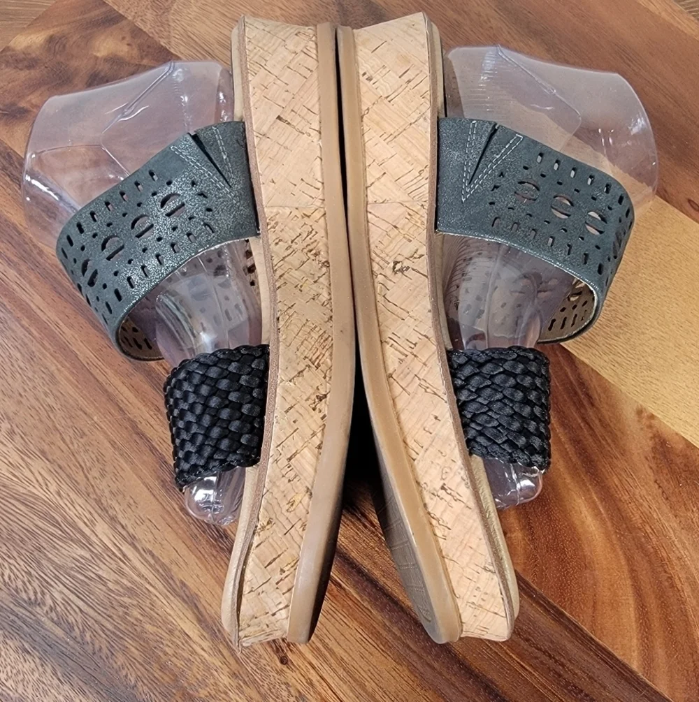 Latigo Kate Black Wedge Sandals Size 8 Shimmer Woven Cork Wedge